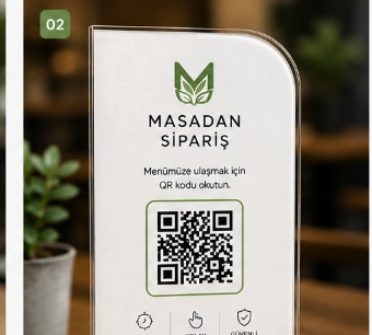 Masadaki güvenli QR kod standı
